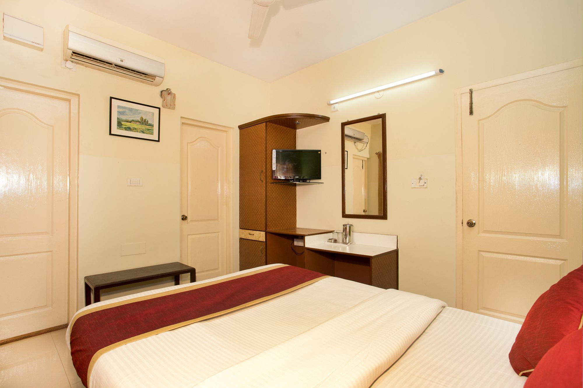 Hotel OYO 10478 Raj Residency Bengaluru Zewnętrze zdjęcie