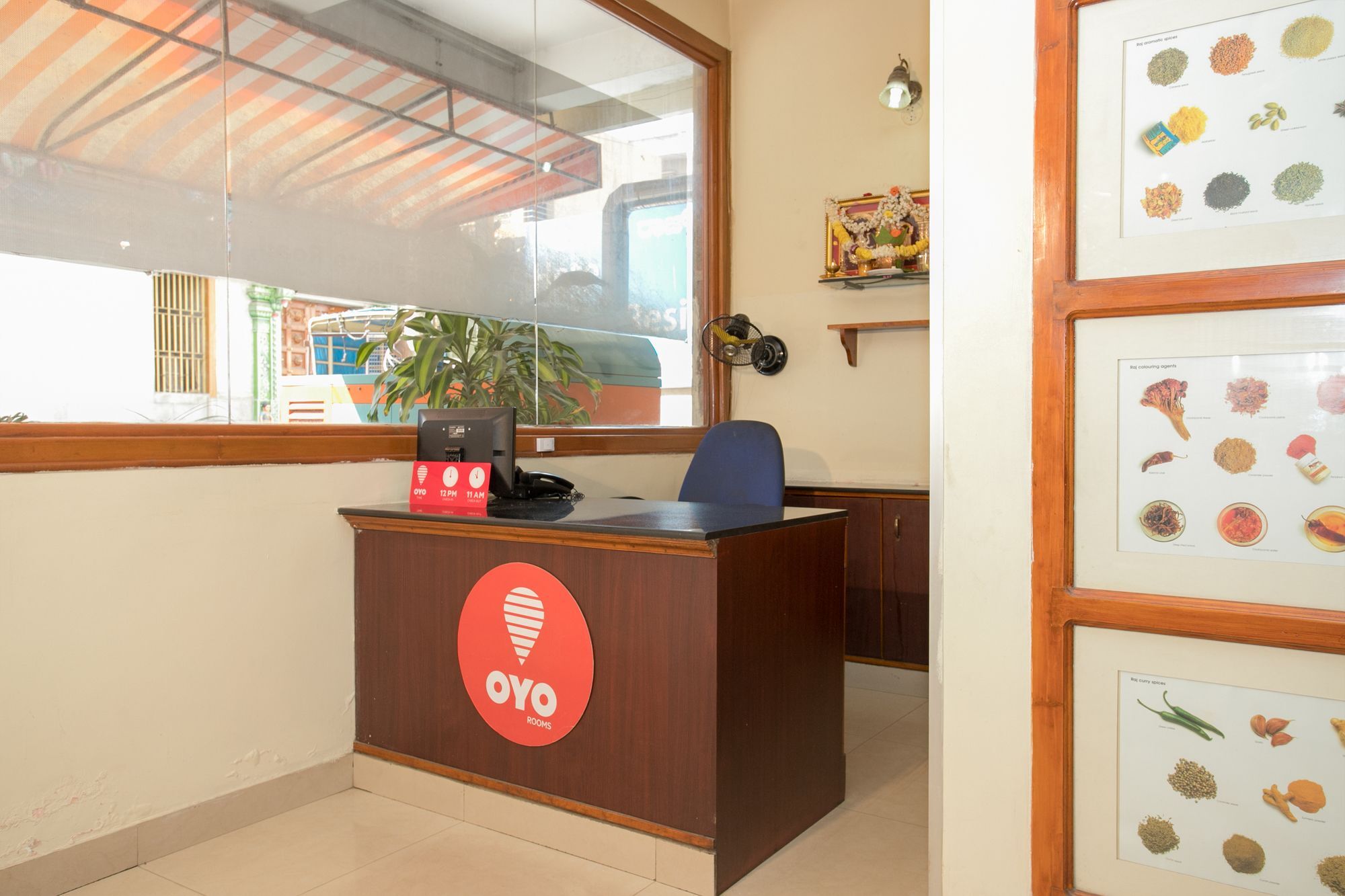 Hotel OYO 10478 Raj Residency Bengaluru Zewnętrze zdjęcie