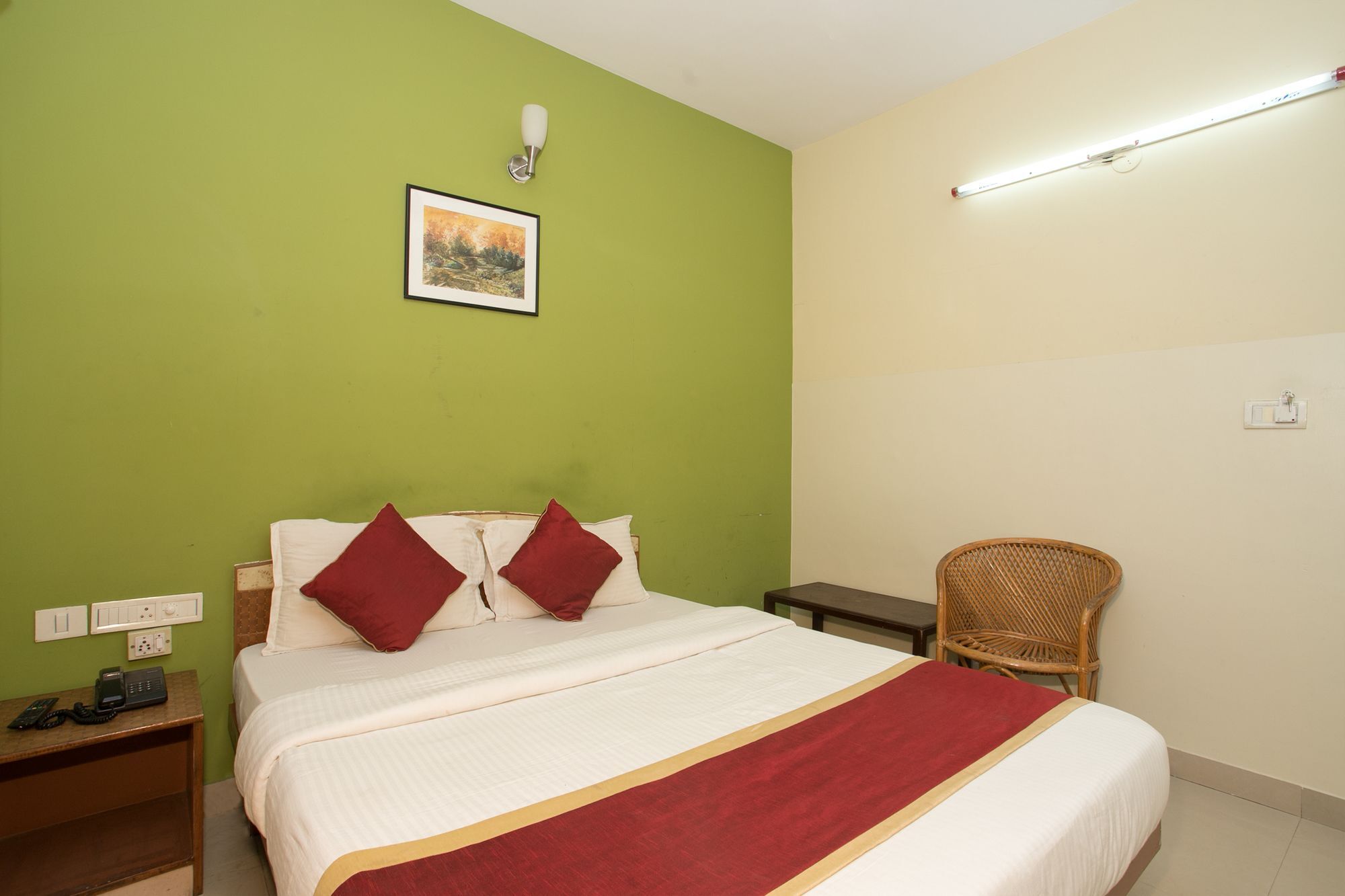 Hotel OYO 10478 Raj Residency Bengaluru Zewnętrze zdjęcie